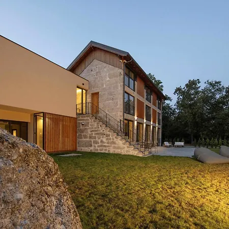 Ermo Loft - Casas Do Ermo Lejlighed Fafe